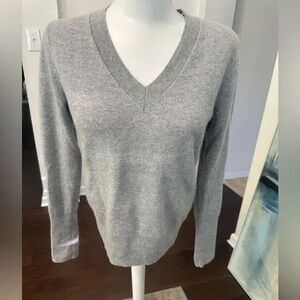 J. Crew Gray V-Neck Women's Sweater